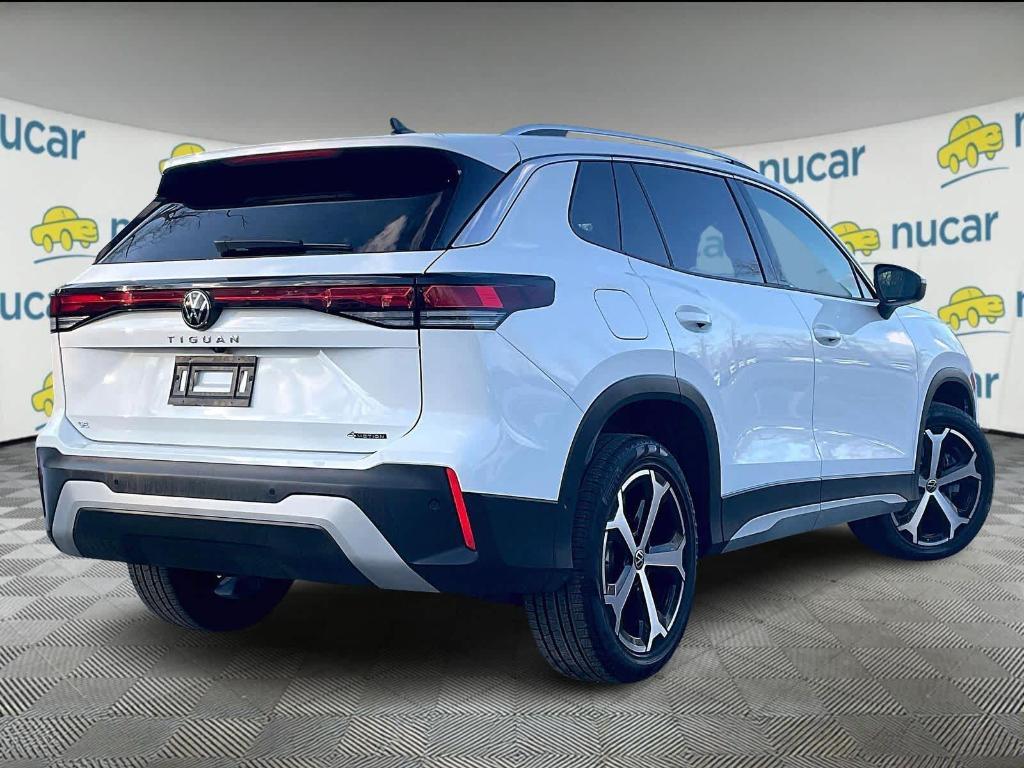 used 2025 Volkswagen Tiguan car, priced at $31,900