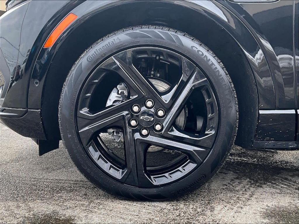 used 2024 Chevrolet Equinox EV car, priced at $24,850