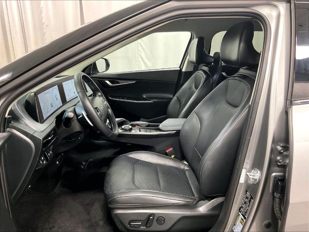 used 2023 Kia EV6 car, priced at $23,600
