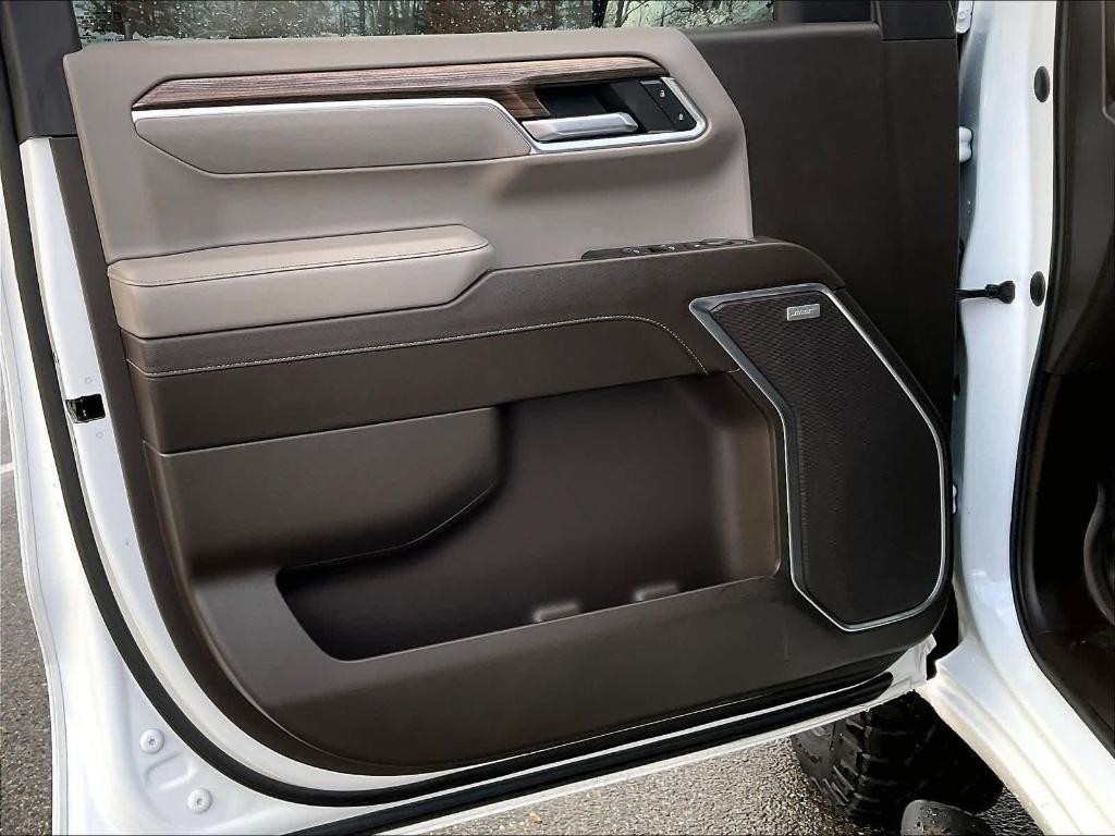 used 2022 Chevrolet Silverado 1500 car, priced at $40,700