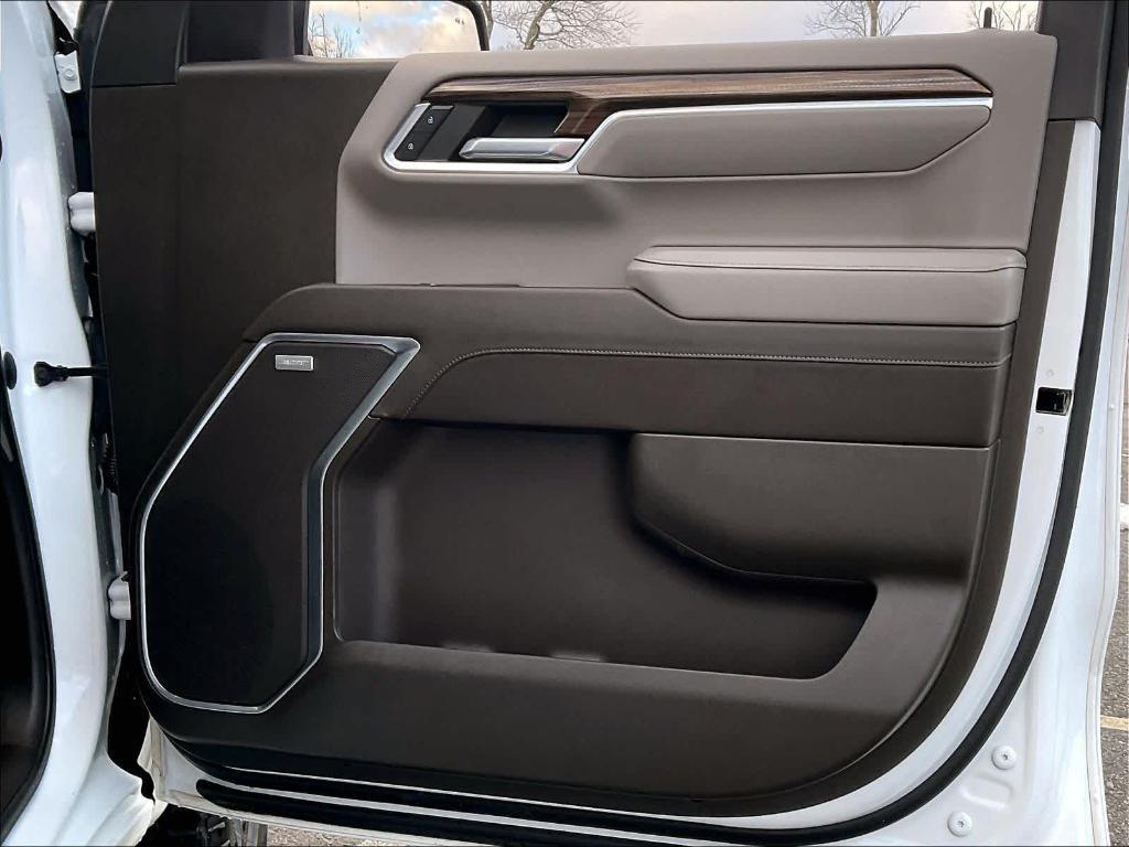 used 2022 Chevrolet Silverado 1500 car, priced at $40,700