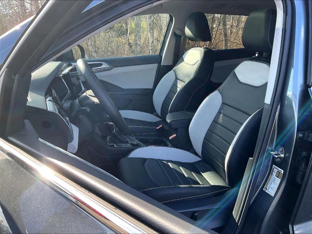 new 2026 Volkswagen Taos car, priced at $37,384