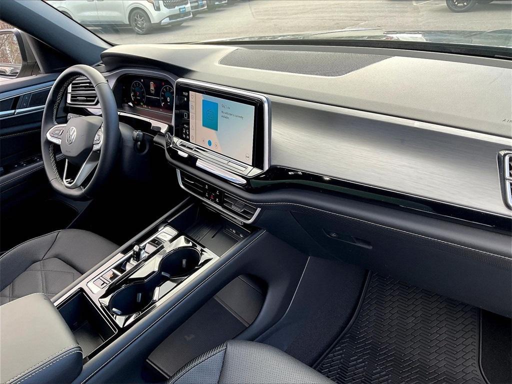 new 2026 Volkswagen Atlas Cross Sport car, priced at $45,681