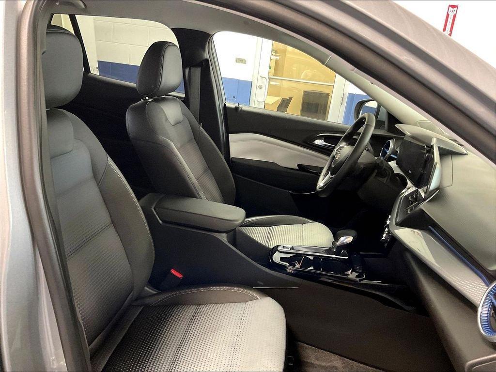 used 2025 Chevrolet Trax car, priced at $21,769