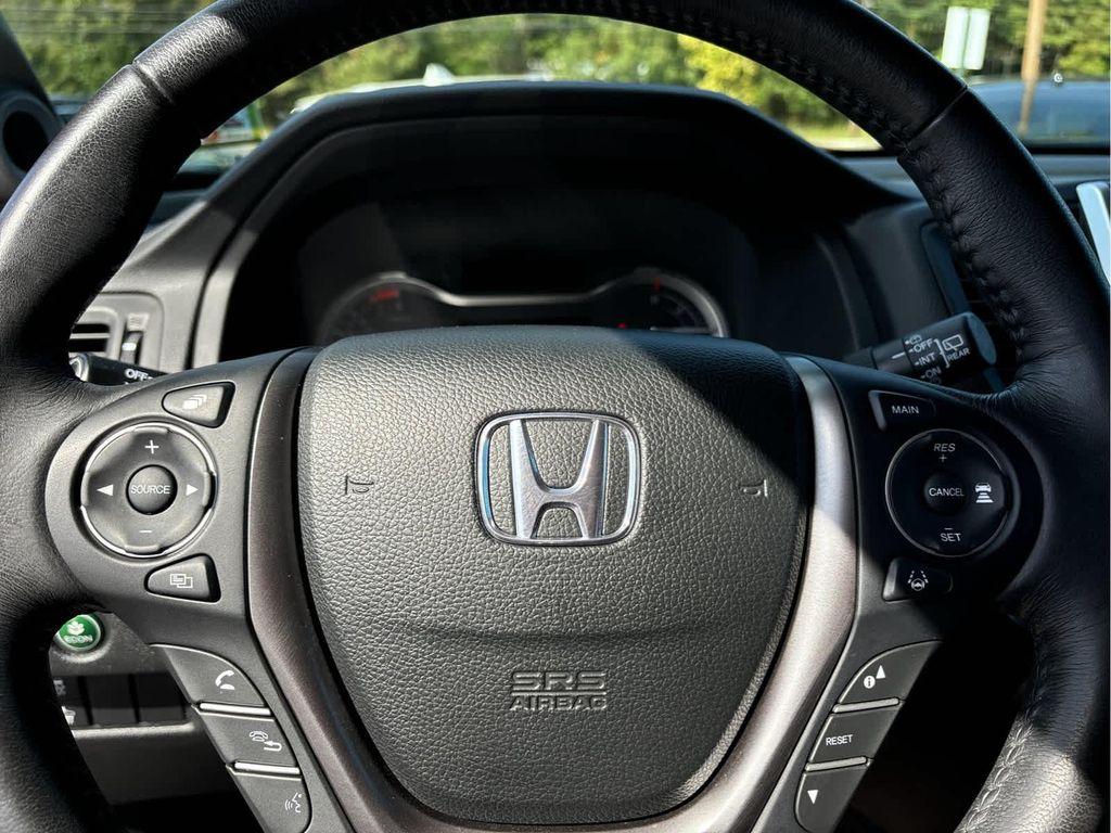 2018 Modern Steel Metallic Honda Pilot
