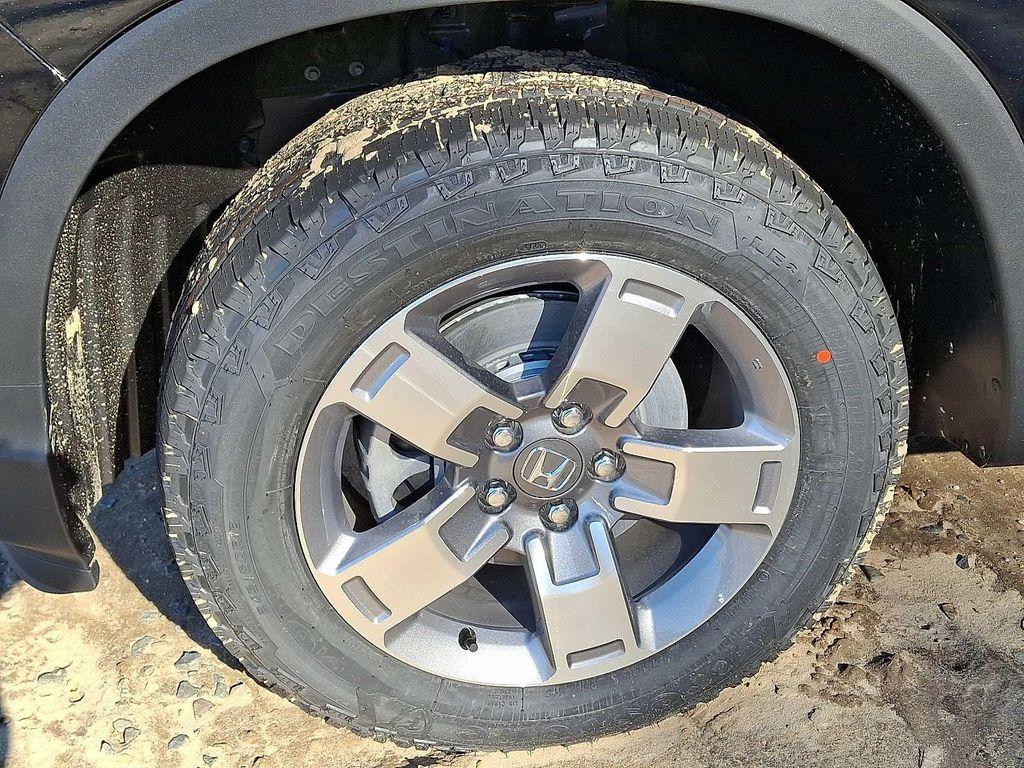 new 2026 Honda Ridgeline car, priced at $43,992