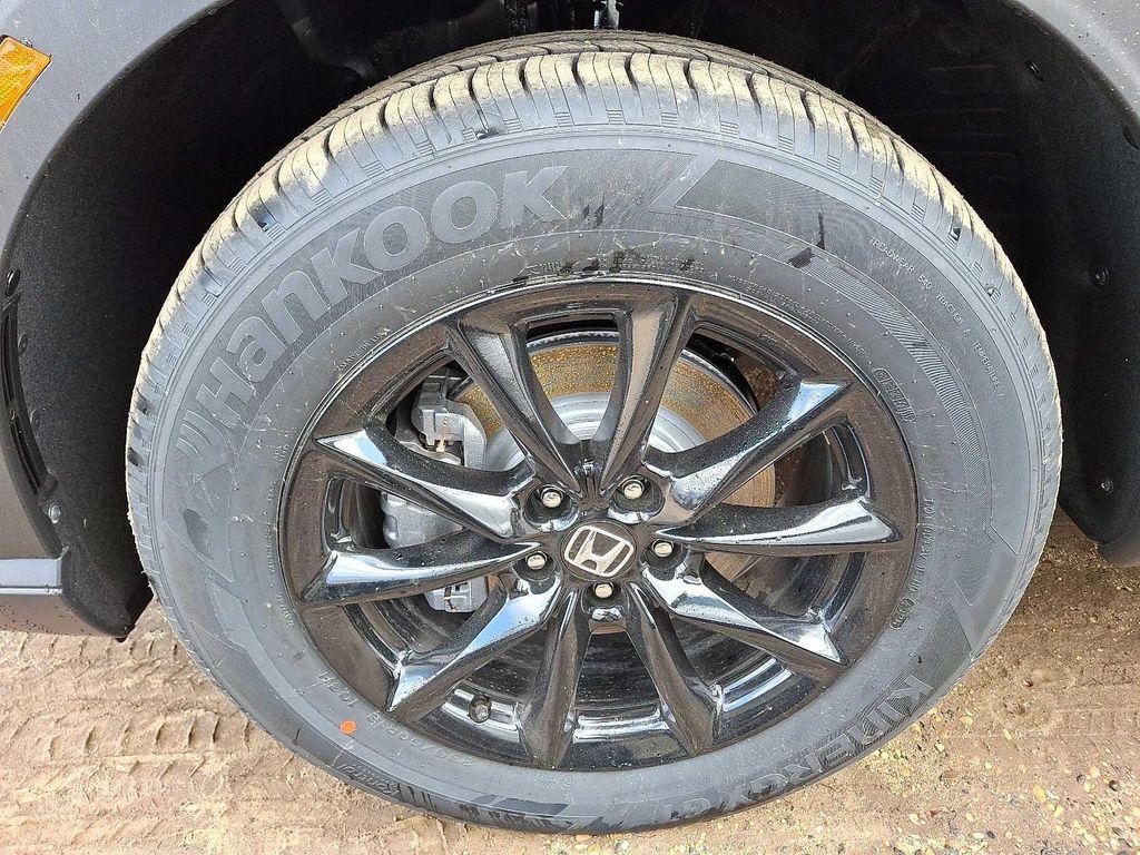 new 2026 Honda CR-V Hybrid car, priced at $41,675