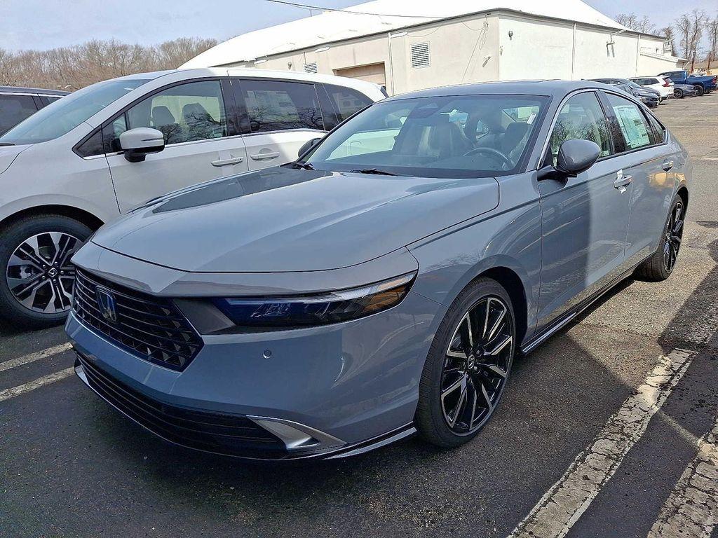 new 2026 Honda Accord Hybrid car, priced at $40,322