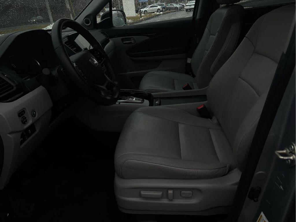 used 2020 Honda Pilot car, priced at $22,935