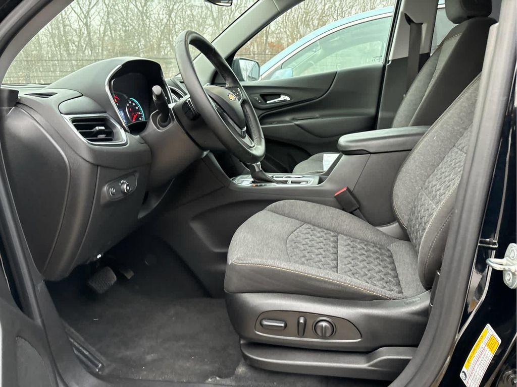 used 2023 Chevrolet Equinox car, priced at $21,935
