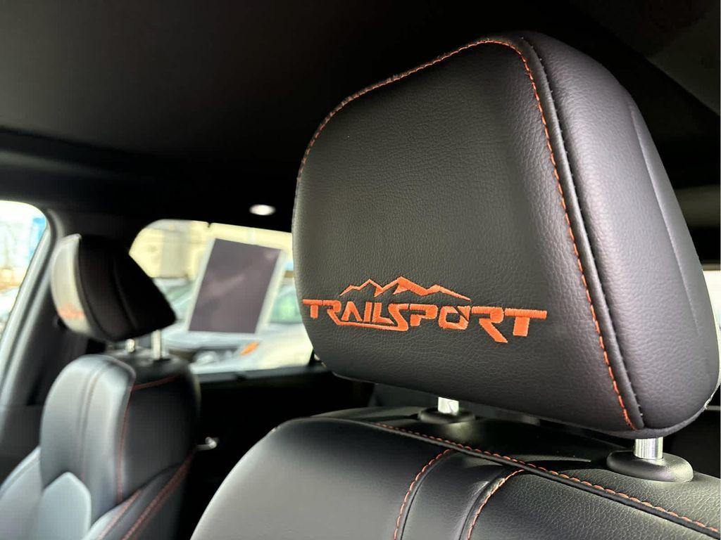 used 2025 Honda Pilot car, priced at $43,935