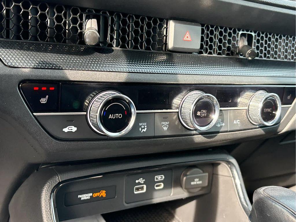 used 2023 Honda CR-V Hybrid car, priced at $31,435