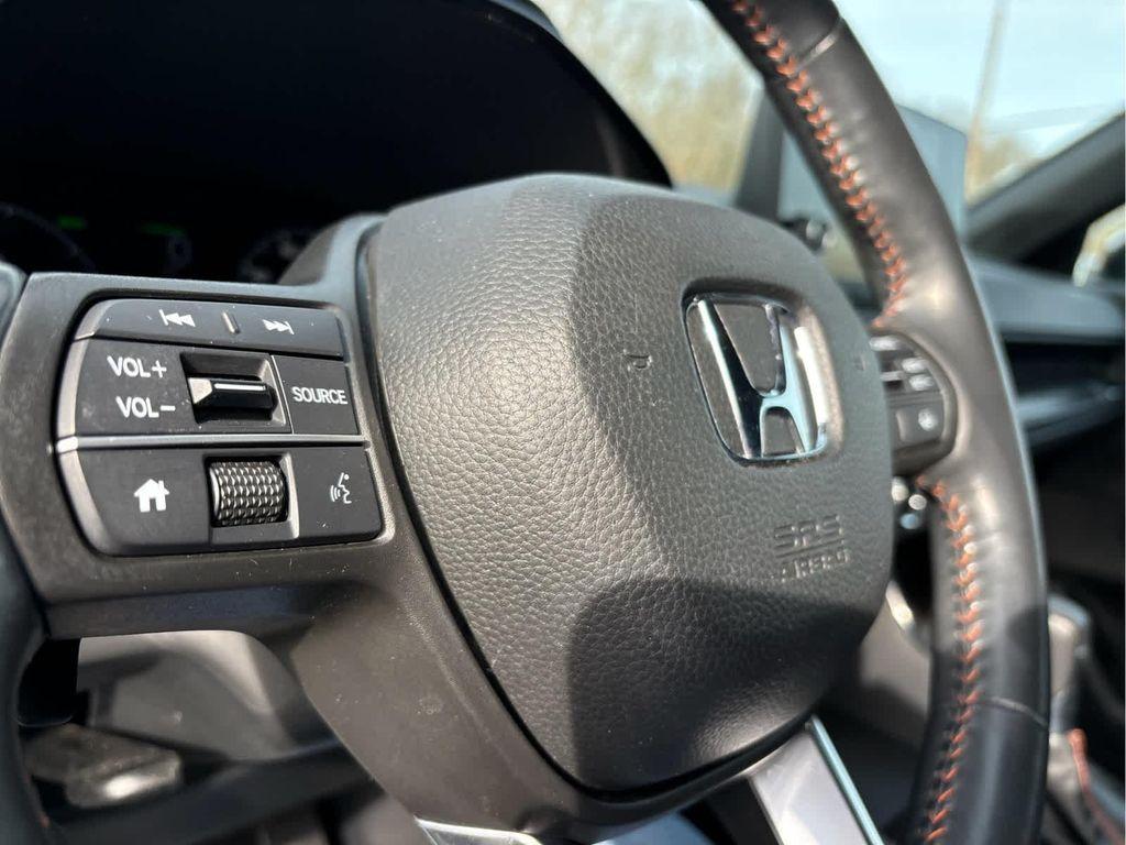 used 2023 Honda CR-V Hybrid car, priced at $31,435