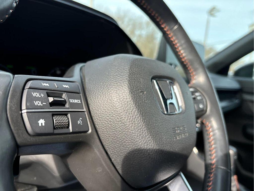 used 2023 Honda CR-V Hybrid car, priced at $31,435