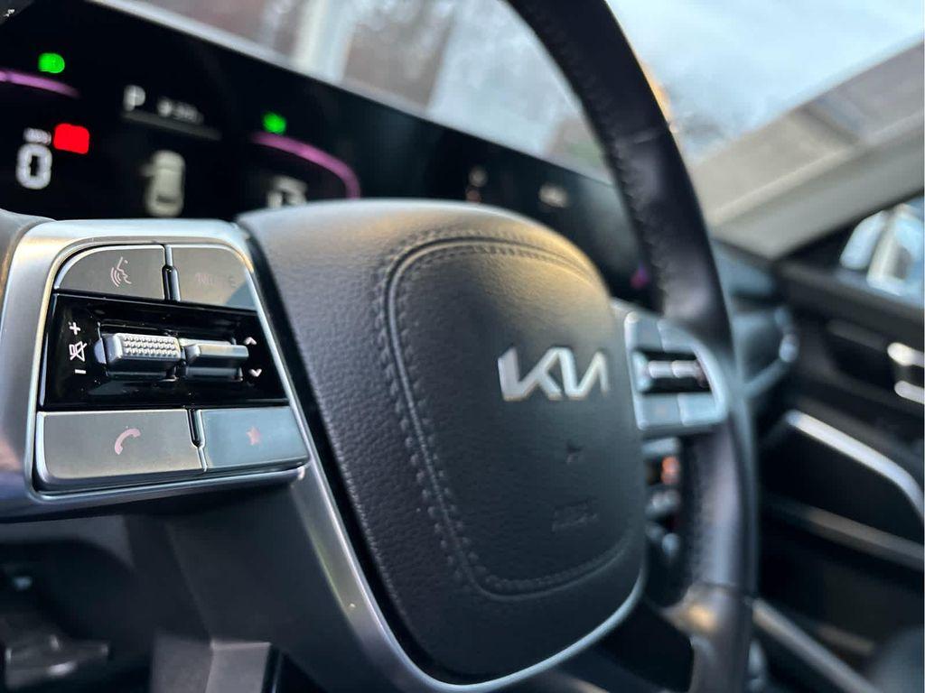 used 2023 Kia Telluride car, priced at $31,535