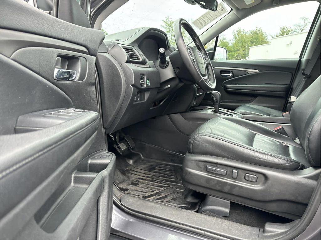 used 2018 Honda Pilot car, priced at $17,935