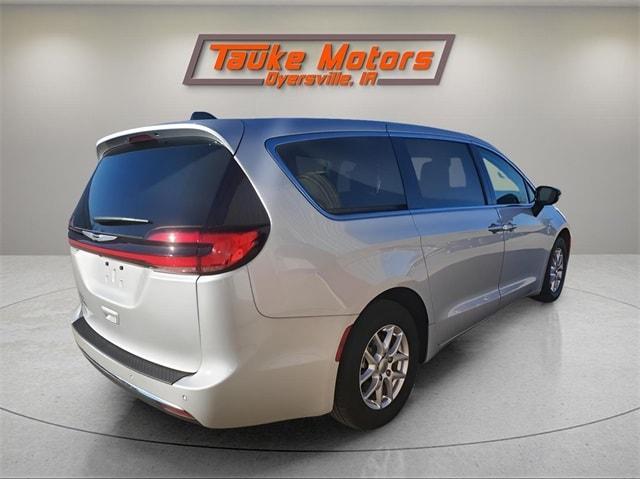 used 2024 Chrysler Pacifica car, priced at $30,000