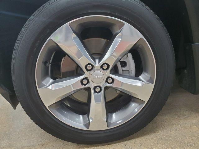 used 2022 Jeep Grand Cherokee L car, priced at $29,000