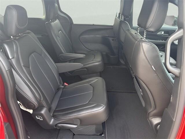 new 2026 Chrysler Pacifica car, priced at $43,380