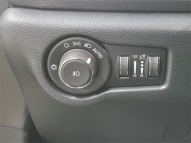 new 2026 Chrysler Pacifica car, priced at $46,505