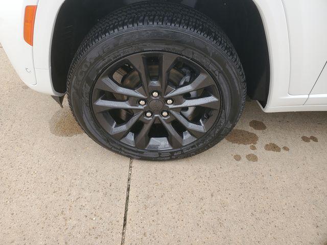 new 2026 Jeep Grand Cherokee car, priced at $50,705