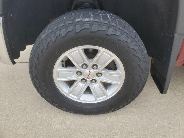 used 2015 GMC Sierra 1500 car, priced at $20,000