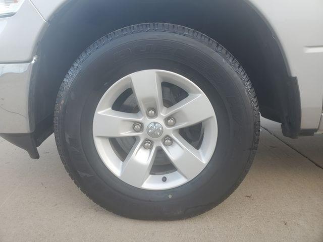 used 2019 Ram 1500 Classic car, priced at $18,000