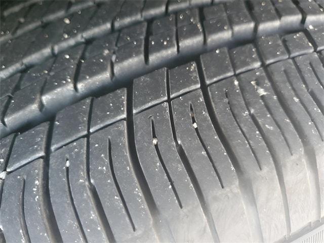 used 2025 Chrysler Pacifica car, priced at $32,000