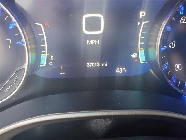 used 2025 Chrysler Pacifica car, priced at $32,000