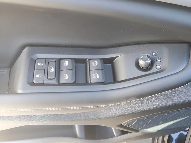 new 2025 Jeep Grand Cherokee car, priced at $50,380