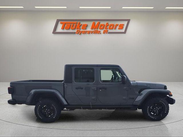 new 2026 Jeep Gladiator car, priced at $48,271