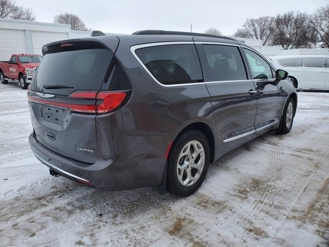 used 2022 Chrysler Pacifica car, priced at $24,000