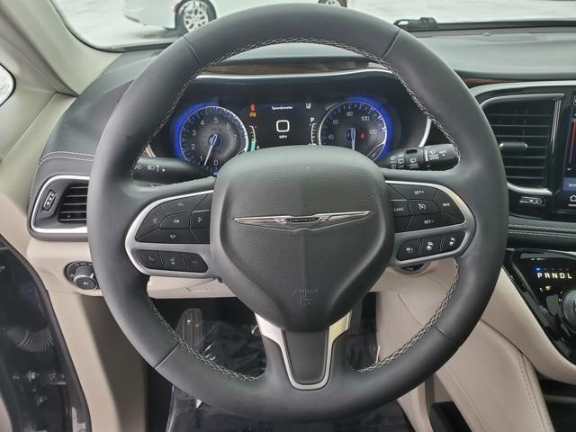 used 2022 Chrysler Pacifica car, priced at $24,000