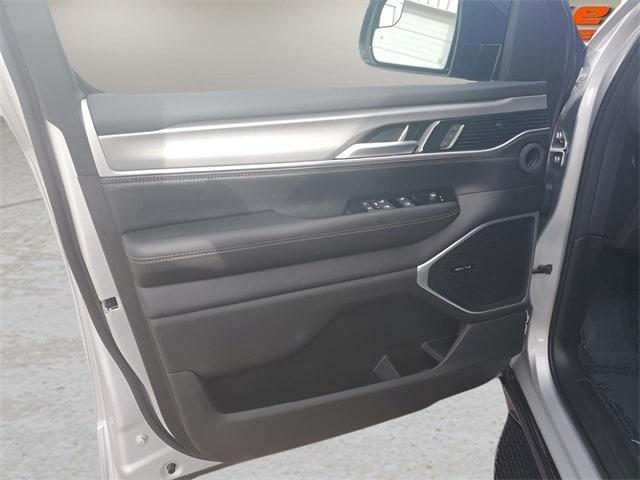 new 2026 Jeep Grand Wagoneer L car, priced at $72,755