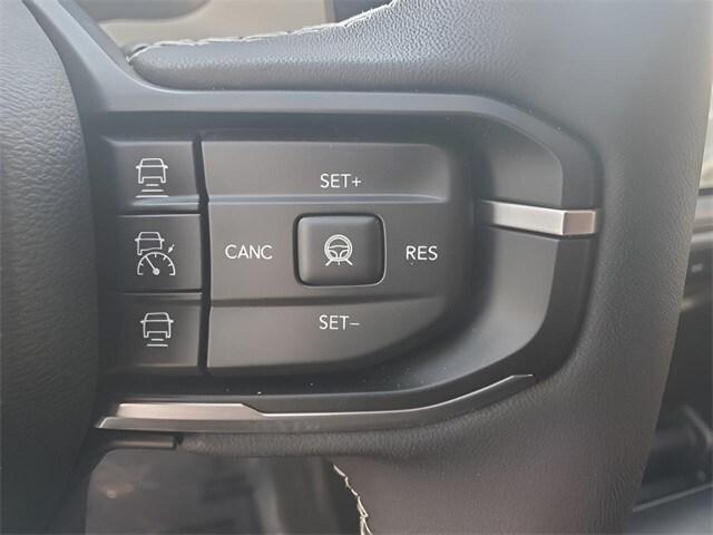 new 2026 Jeep Cherokee car, priced at $42,715