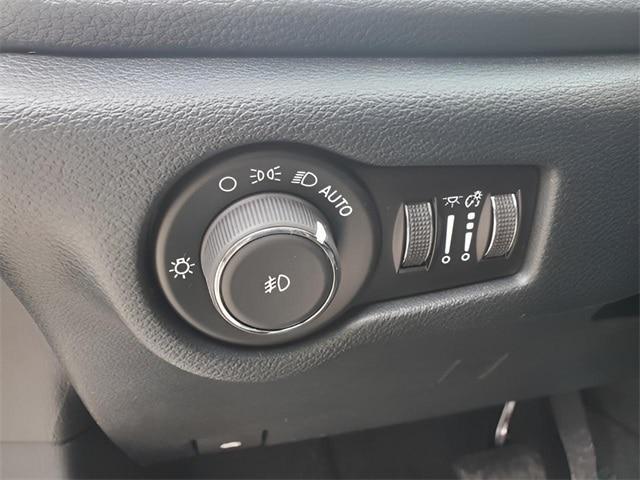 new 2026 Chrysler Pacifica car, priced at $48,450