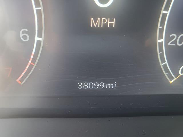 used 2022 Jeep Grand Cherokee car, priced at $37,800