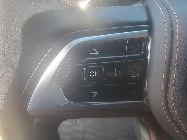 used 2022 Jeep Grand Cherokee car, priced at $38,000