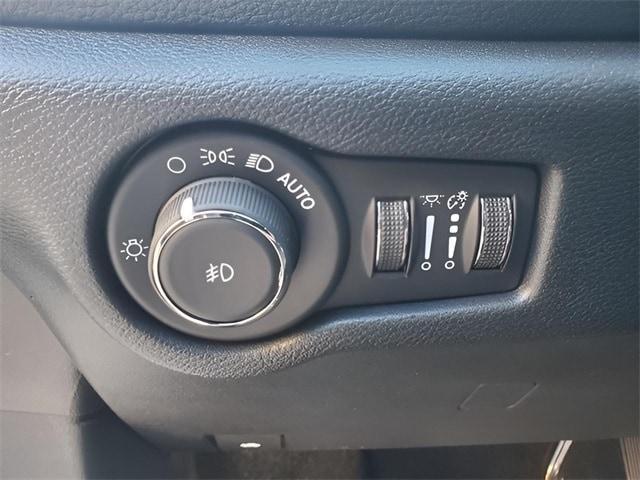 new 2026 Chrysler Pacifica car, priced at $53,745