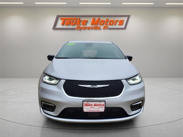 new 2026 Chrysler Pacifica car, priced at $50,820