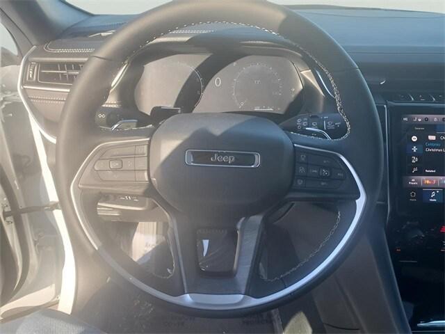 new 2025 Jeep Grand Cherokee car, priced at $51,385