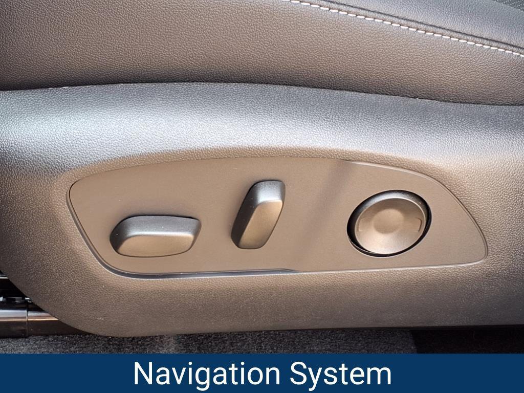 new 2026 Chevrolet Traverse car, priced at $38,420