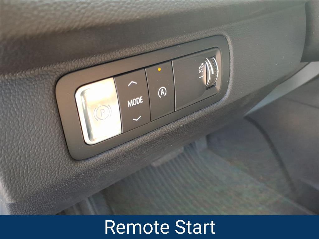 new 2026 Chevrolet Traverse car, priced at $37,420