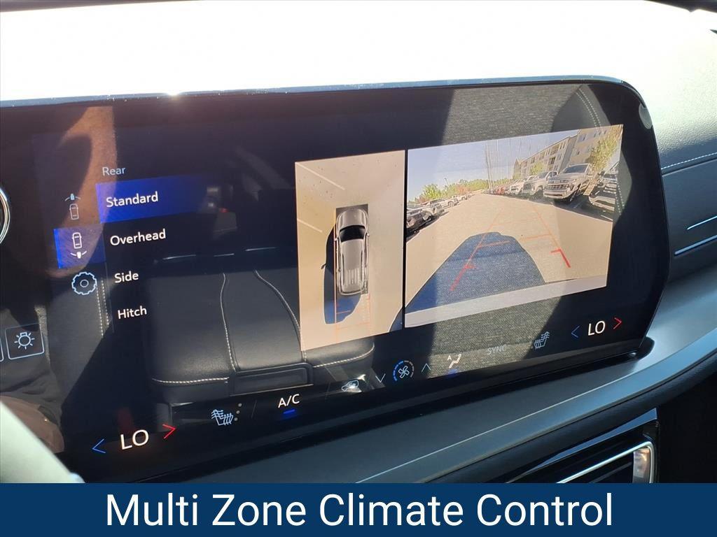 new 2026 Chevrolet Traverse car, priced at $37,420