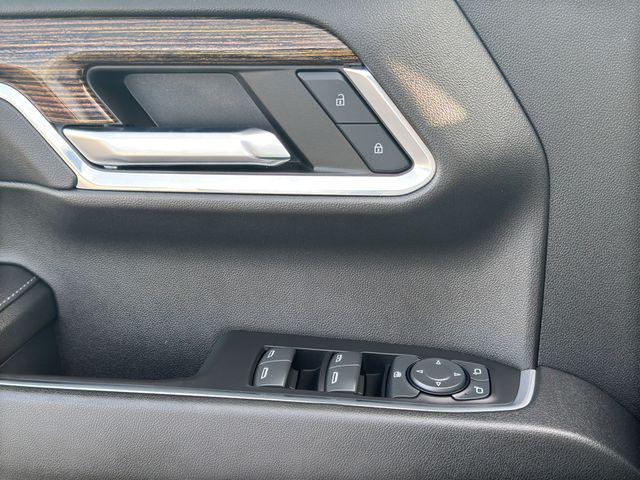 used 2023 GMC Sierra 1500 car, priced at $43,962