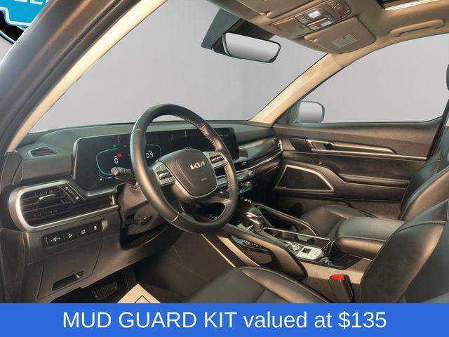 used 2025 Kia Telluride car, priced at $36,289