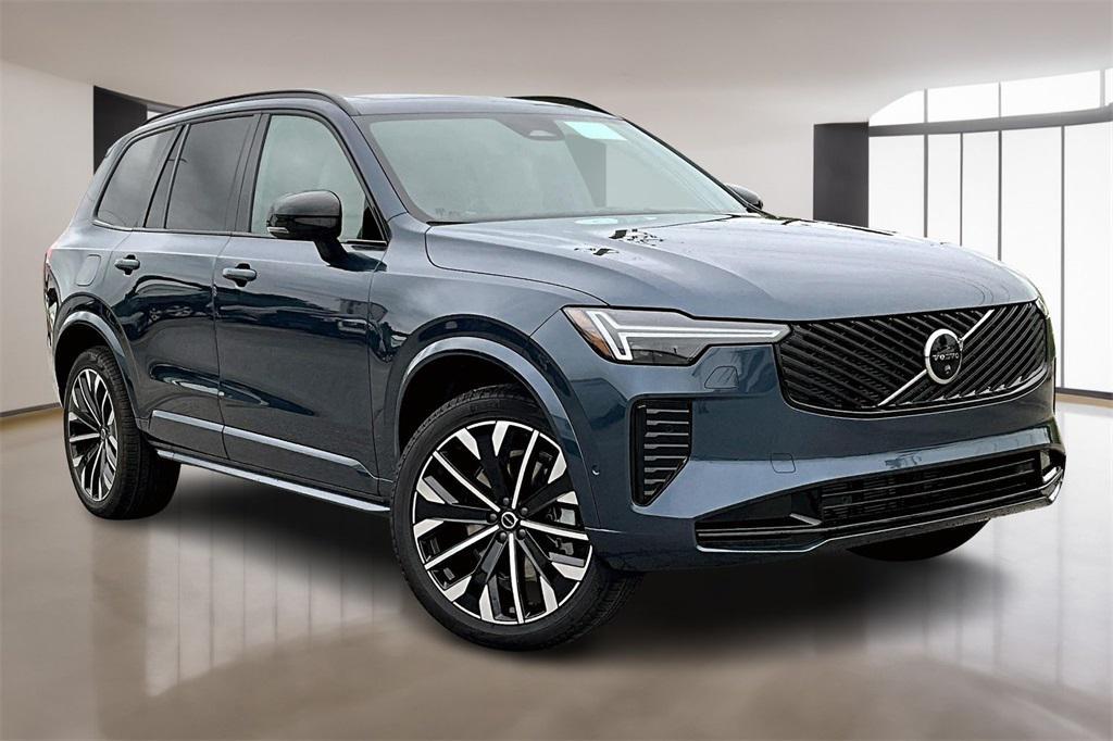 new 2026 Volvo XC90 car, priced at $75,155