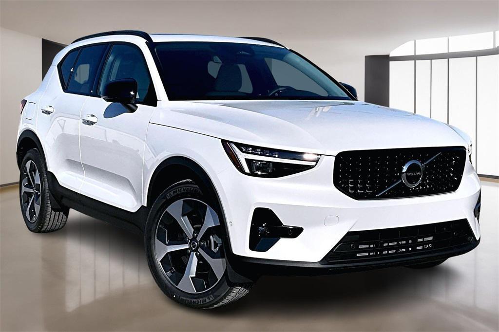 new 2026 Volvo XC40 car, priced at $46,860