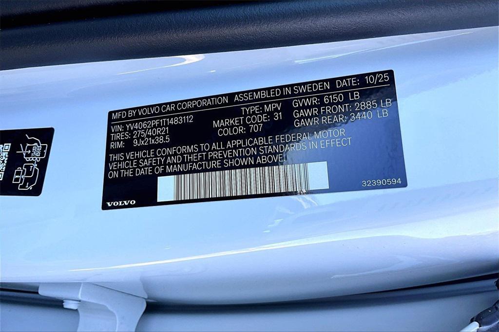 new 2026 Volvo XC90 car, priced at $75,155