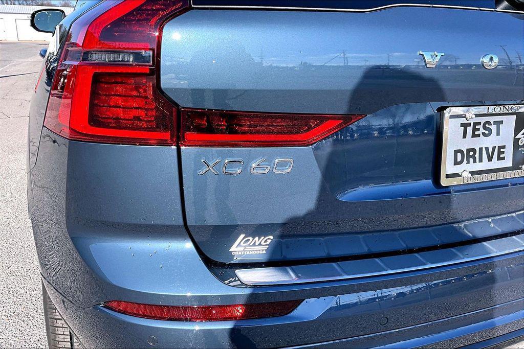 new 2026 Volvo XC60 car, priced at $64,055